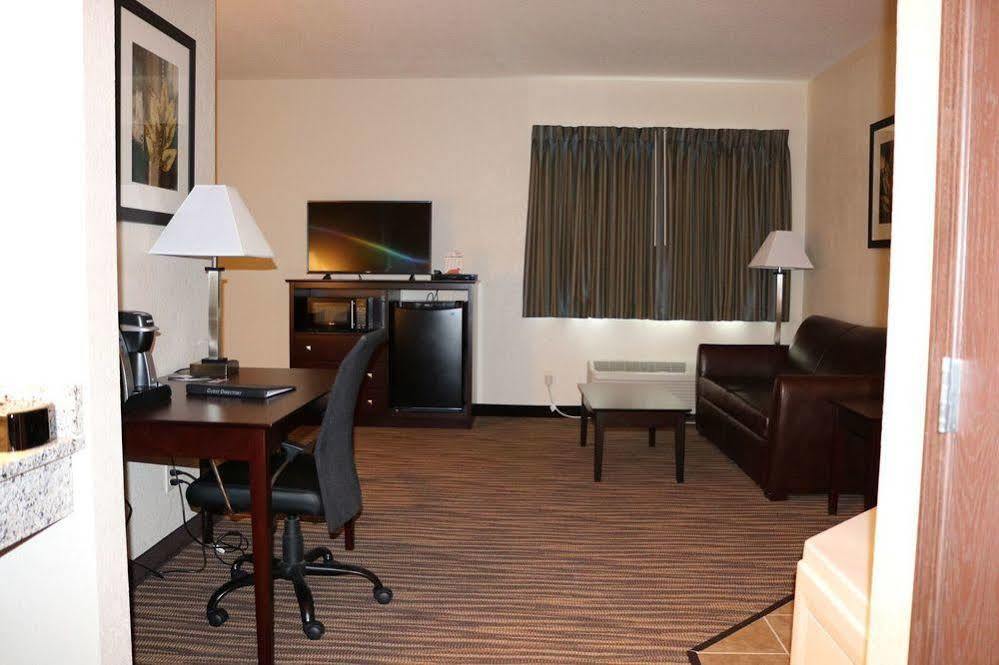 Cobblestone Inn & Suites Maryville Kültér fotó